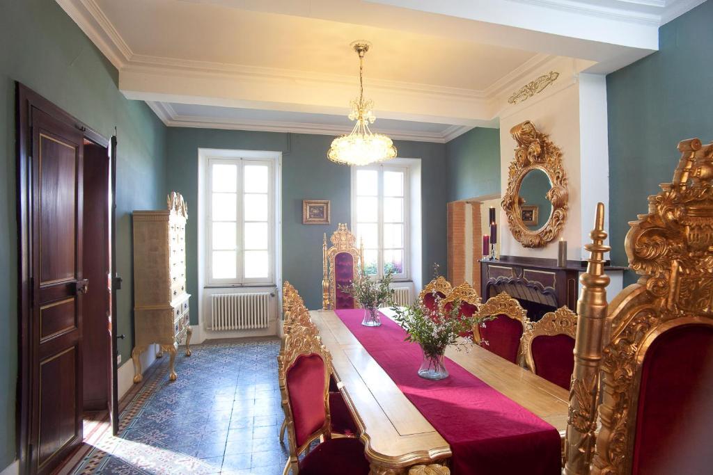 Le Relais Du Silence Chateau Lavail Labastide-dʼAnjou Exteriér fotografie