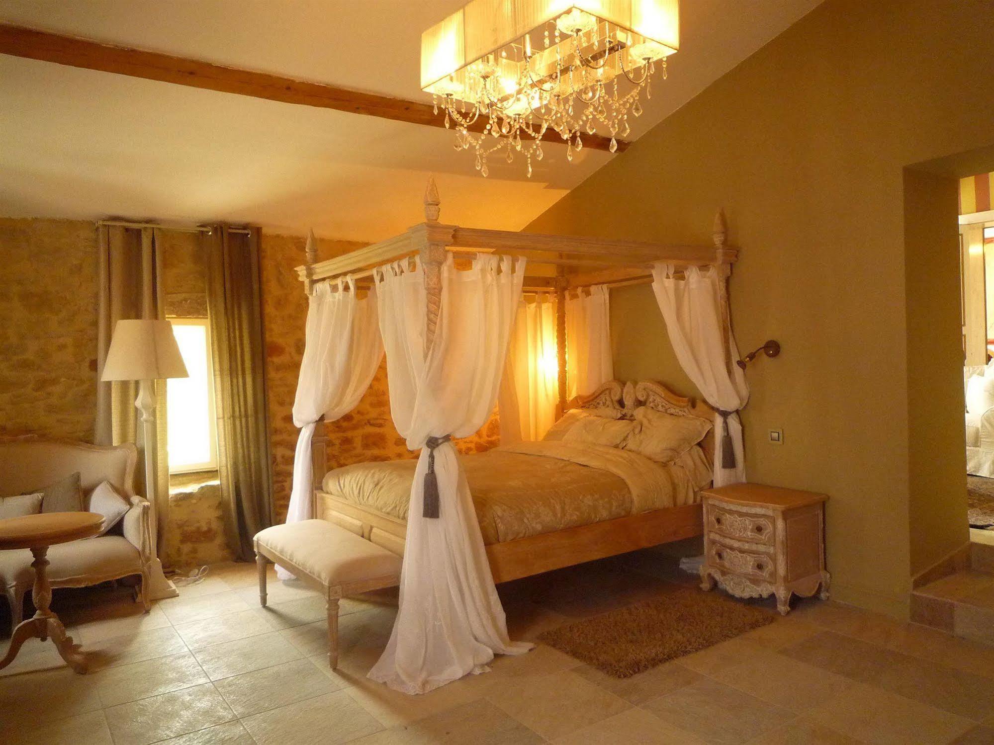 Le Relais Du Silence Chateau Lavail Labastide-dʼAnjou Exteriér fotografie